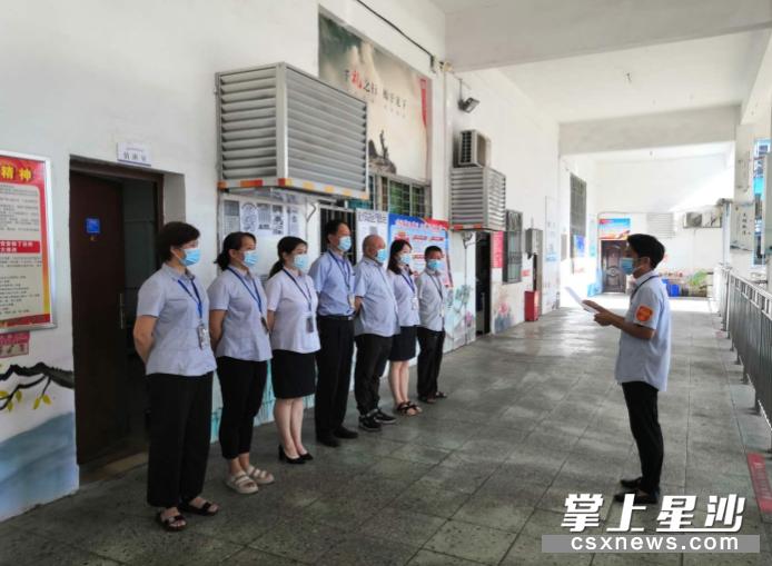 在一线城市扎根的人,在一线奋斗的工作人员