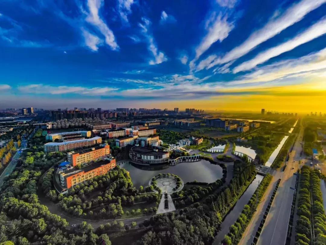 扬州大学2023年研究生招生简章,扬州大学硕士研究生学费