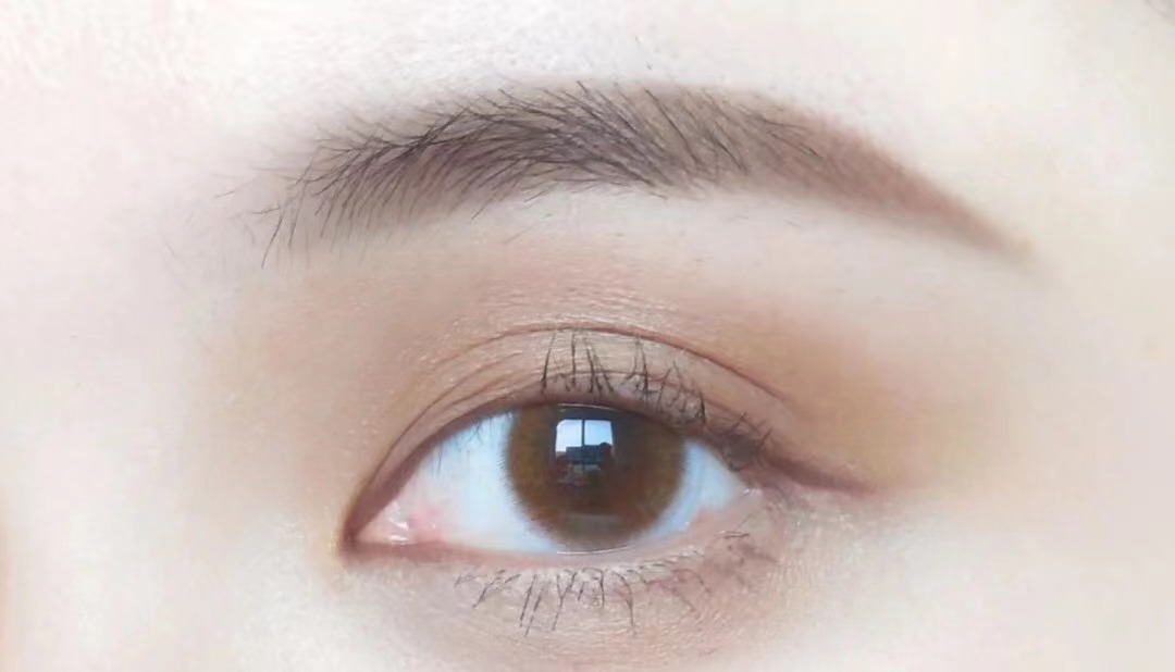 为什么化了妆反而拍照不好看,为什么化完全妆反而没素颜好看