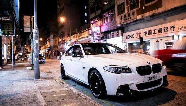 为什么香港街上很多老车,香港街头的车为什么总是干净的