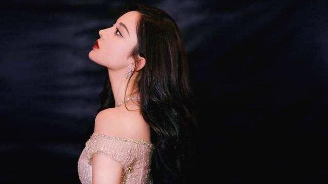 男孩子觉得女孩子做什么特别low,女生的哪些行为让男孩觉得很low