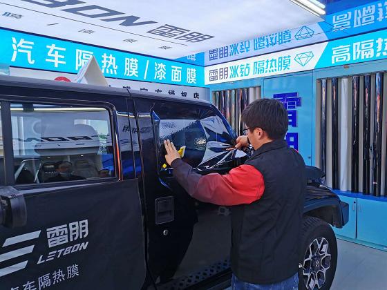 雷朋隔热膜隔热率百分之五十,雷朋隔热膜隔热效果