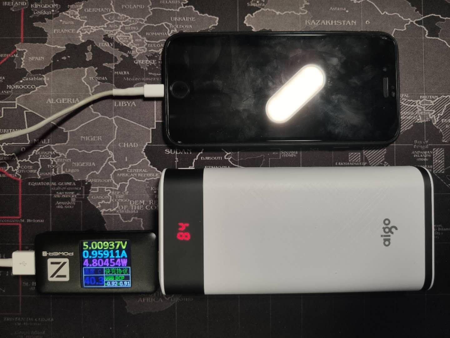 爱国者w200pd2万毫安充电宝拆解,爱国者移动电源型号大全