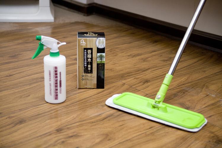 复合木地板用精油好还是地板蜡好,木地板保养蜡和精油有什么区别