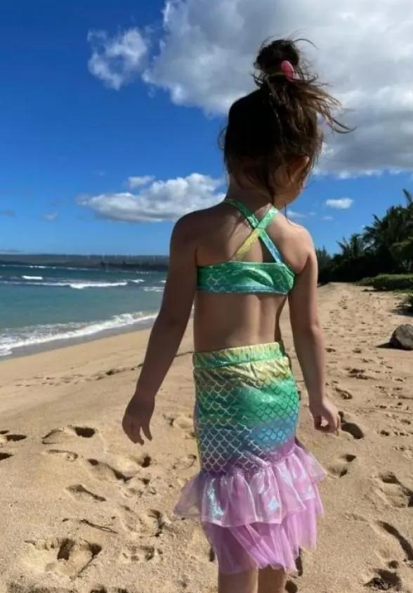 陈冠希带女儿alaia看电影晒照,陈冠希秀出女儿正脸照