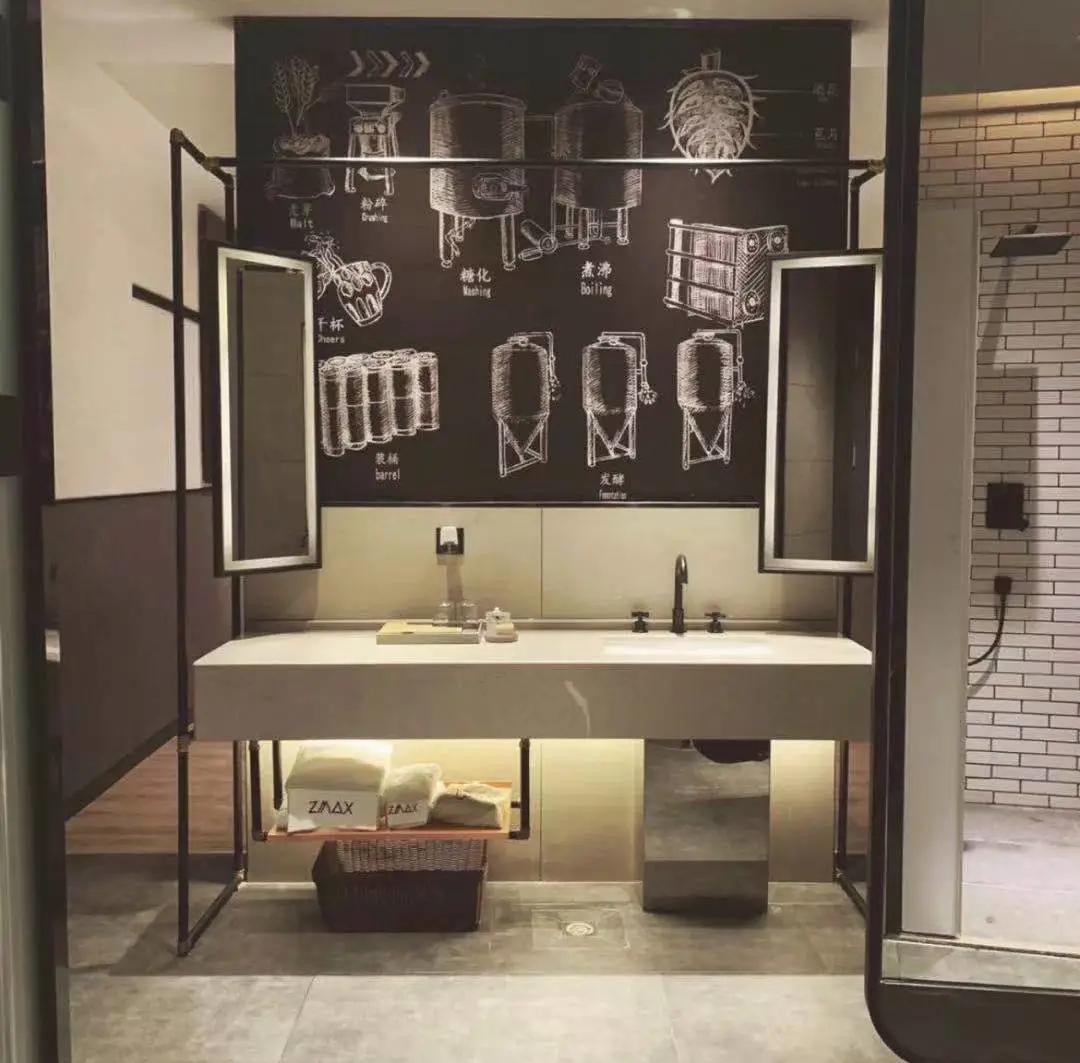 因为贫穷，所以去了澳门