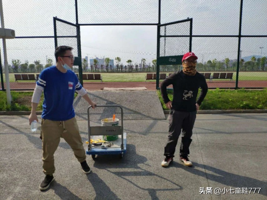 黄石奥体篮球训练营,武汉三镇黄石球场训练