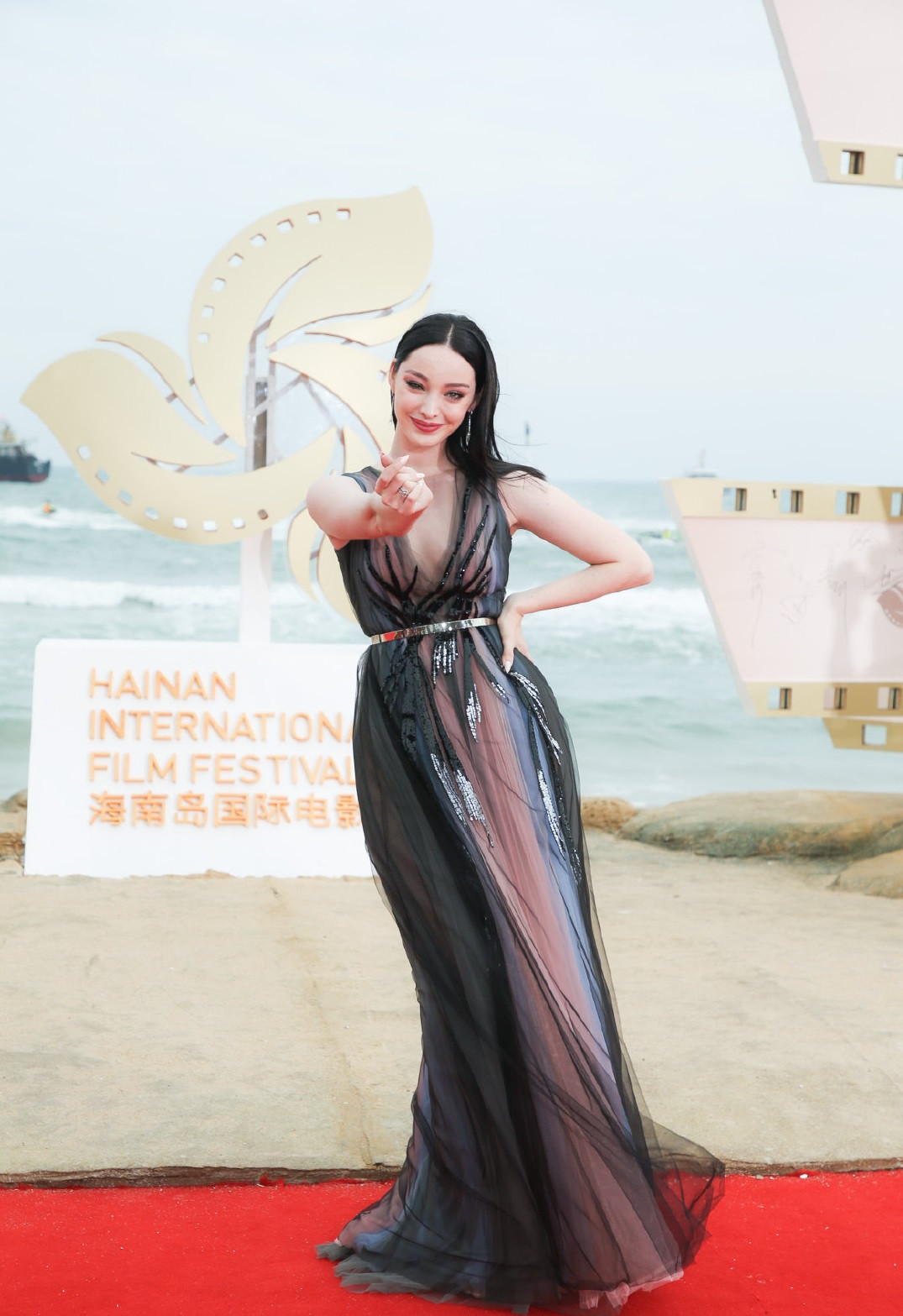 北极星小姐姐惊艳的图片,北极星小姐姐唯美图片