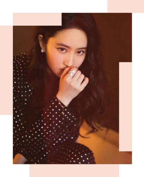 海藻卷发型好打理吗,海藻卷发型中发