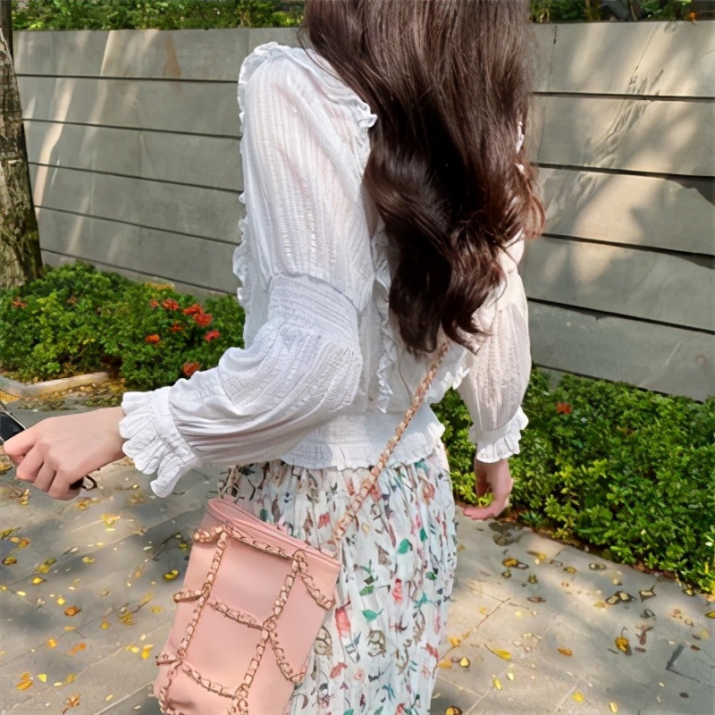 mk包包中什么款式最好看,mk包包和小mk的区别