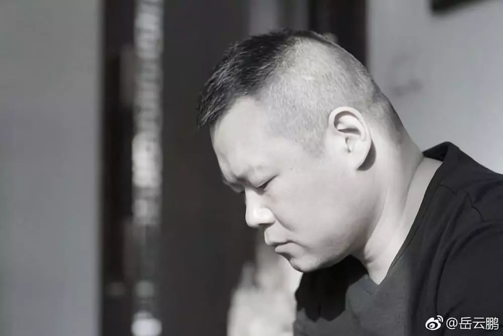 那年郭德纲26岁岳云鹏14岁,那一年岳云鹏14岁郭德纲26岁