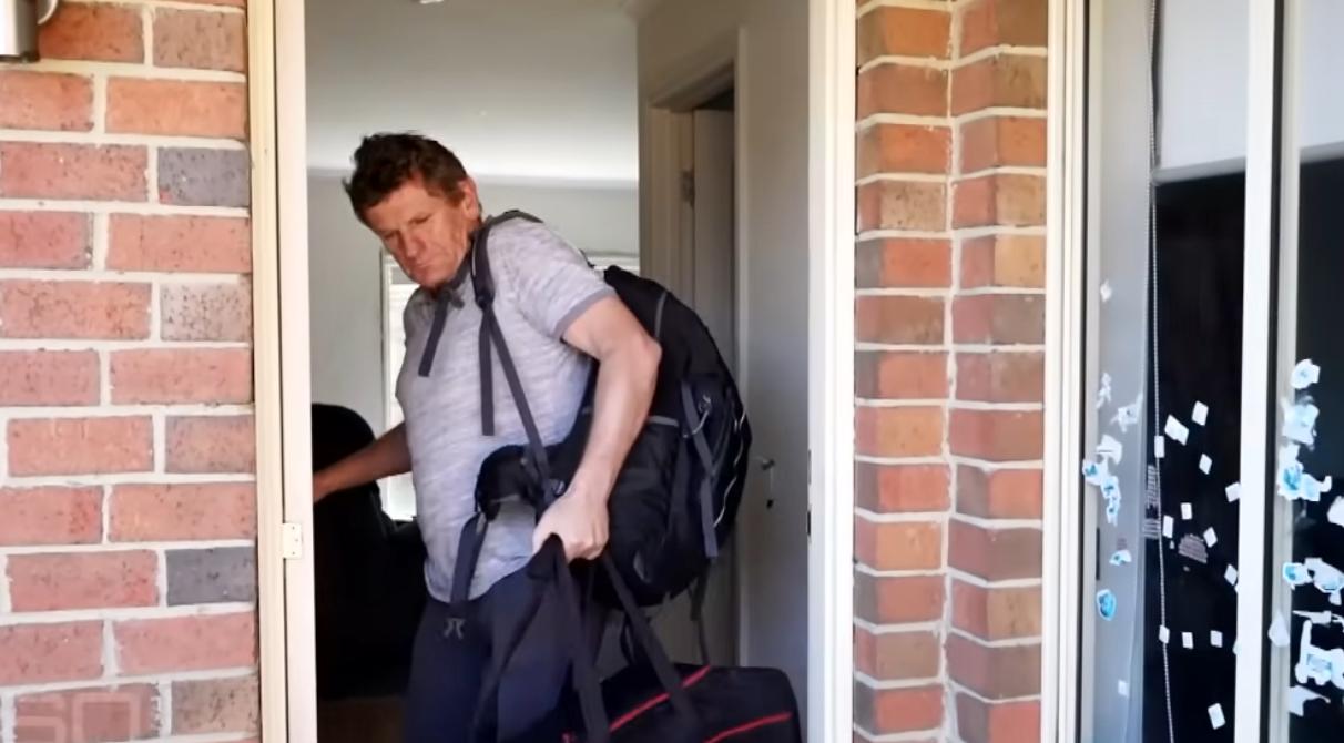 2016年，澳洲女孩惨死非洲，警方故意破坏现场，老父亲冒险查真相