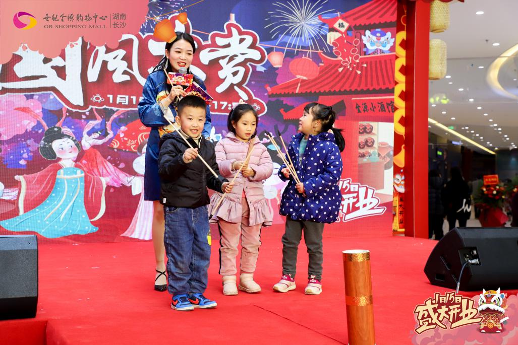 开业即火爆排队,开业即火爆