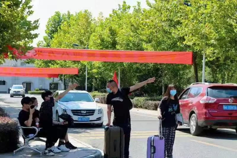 武汉外语外事职业学院新生报名,武汉外语外事学院新生