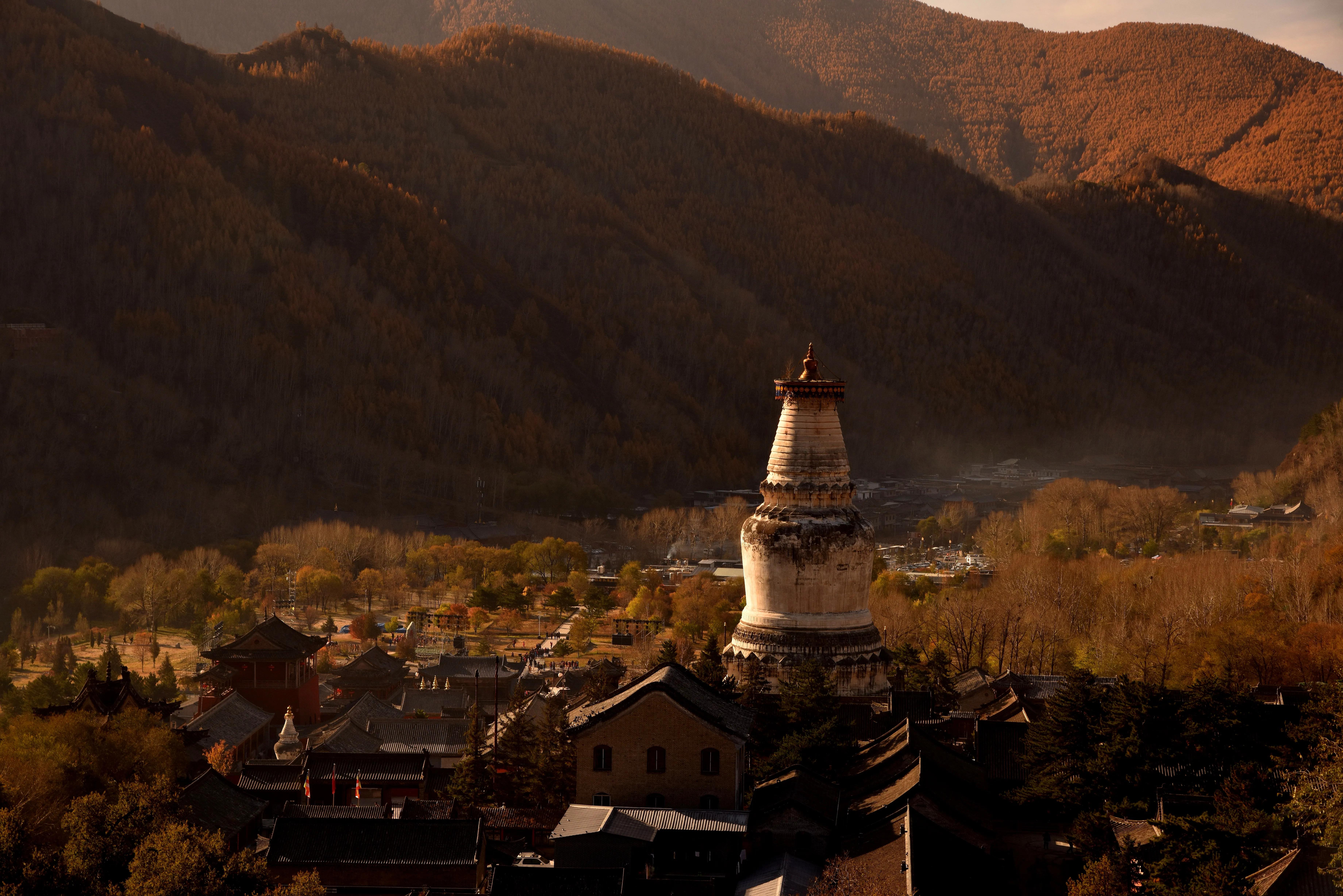 山西自由行五台山,山西五台山寺院