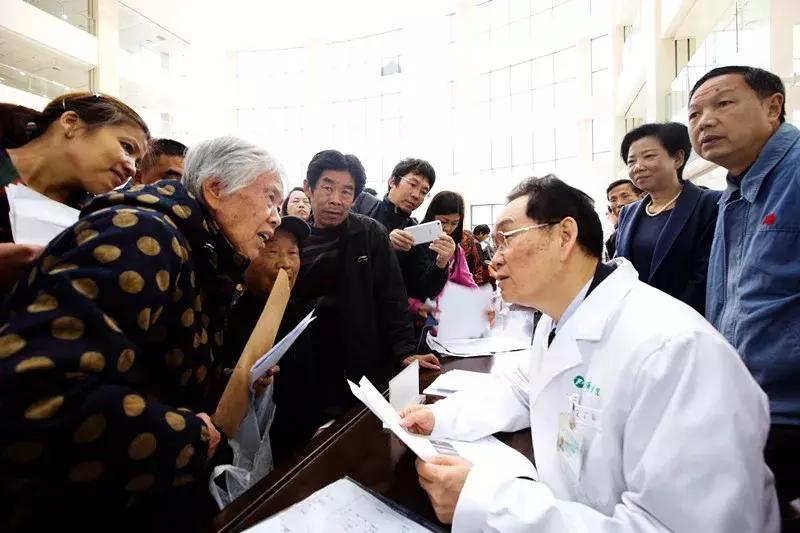 陈孝平院士,陈孝平院士博士生