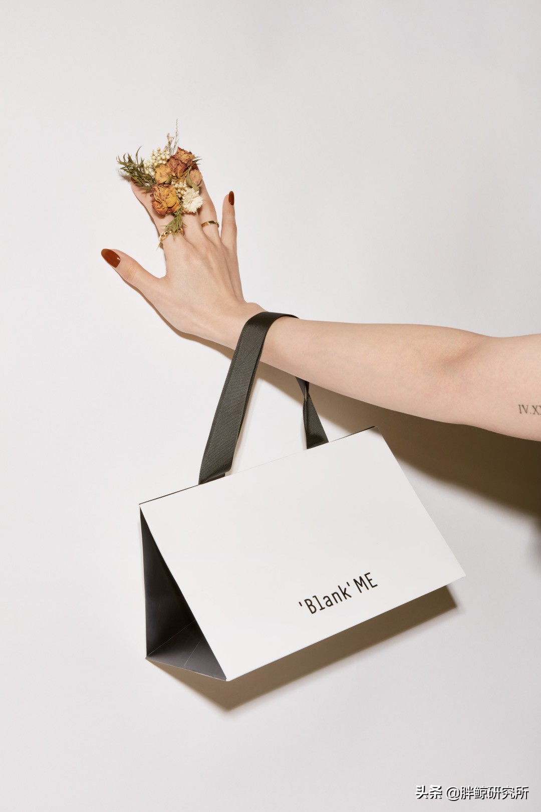 blankme底妆教程,blankme如何打造一个清透的底妆