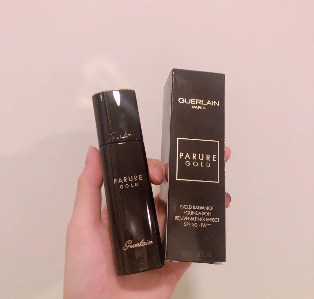 化妆起皮不是你的错，但选错粉底液就是你的不对了