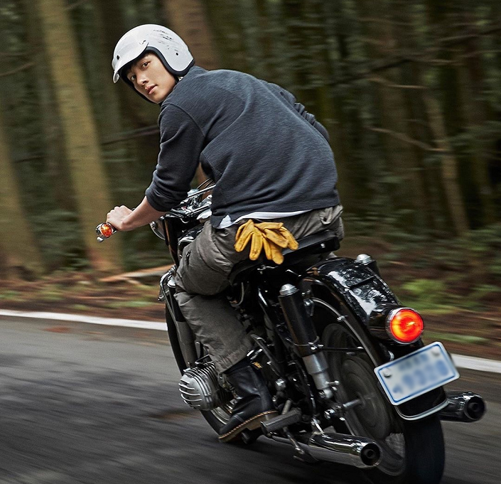 池昌旭代言手机,池昌旭代言羽绒服