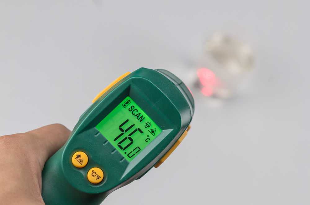 世达红外线工业用测温仪使用说明,世达红外测温仪怎么设置参考温度