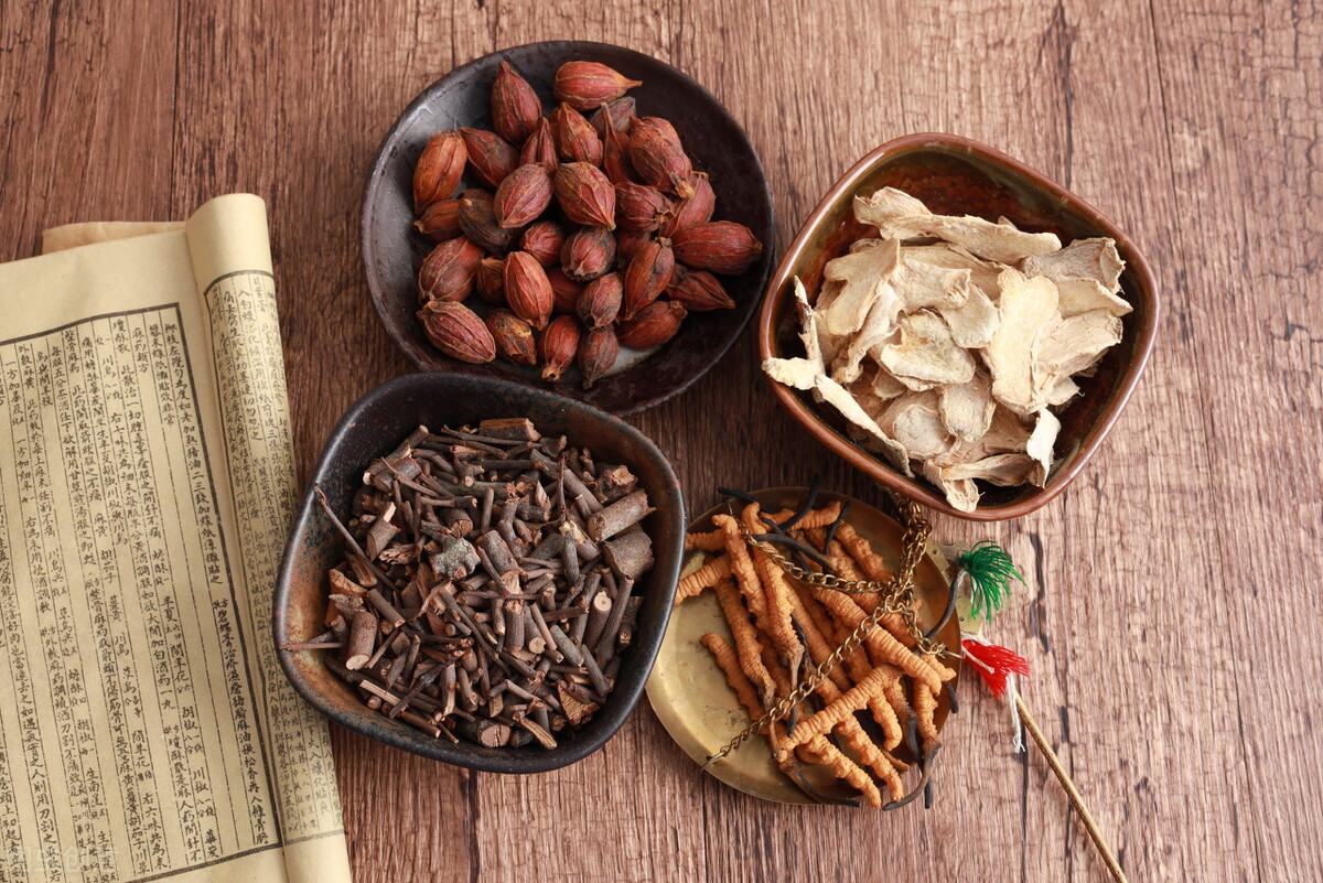 收藏！教您识别治疗高血压的各种偏方