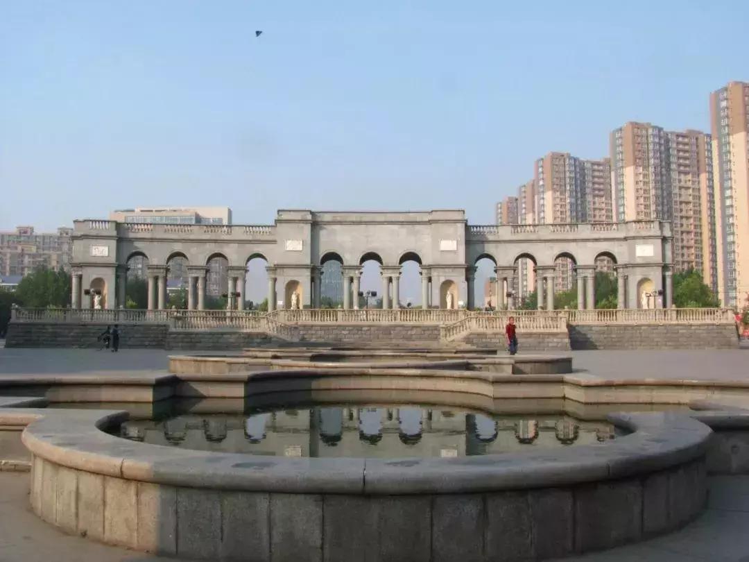 石家庄草莓采摘基地推荐,石家庄周边采摘园摘草莓