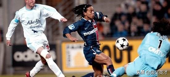 绿茵精灵罗纳尔迪尼奥技巧,足球记忆封神榜罗纳尔迪尼奥