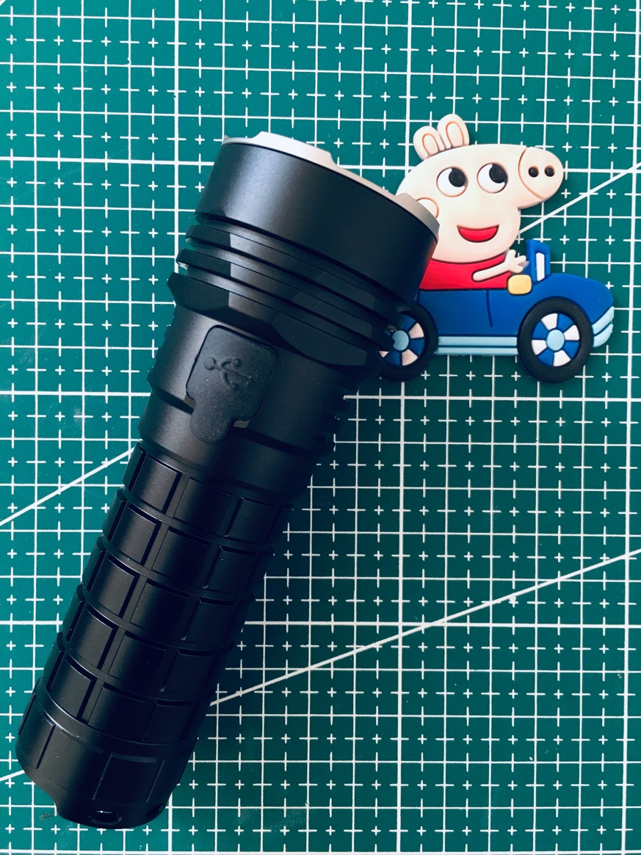 亮骚本领强！售价568元的迈偲特TS70手电筒入手评测体验