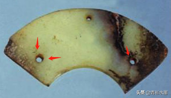 这才是真正的青铜古玩,这才是真正的玉佩