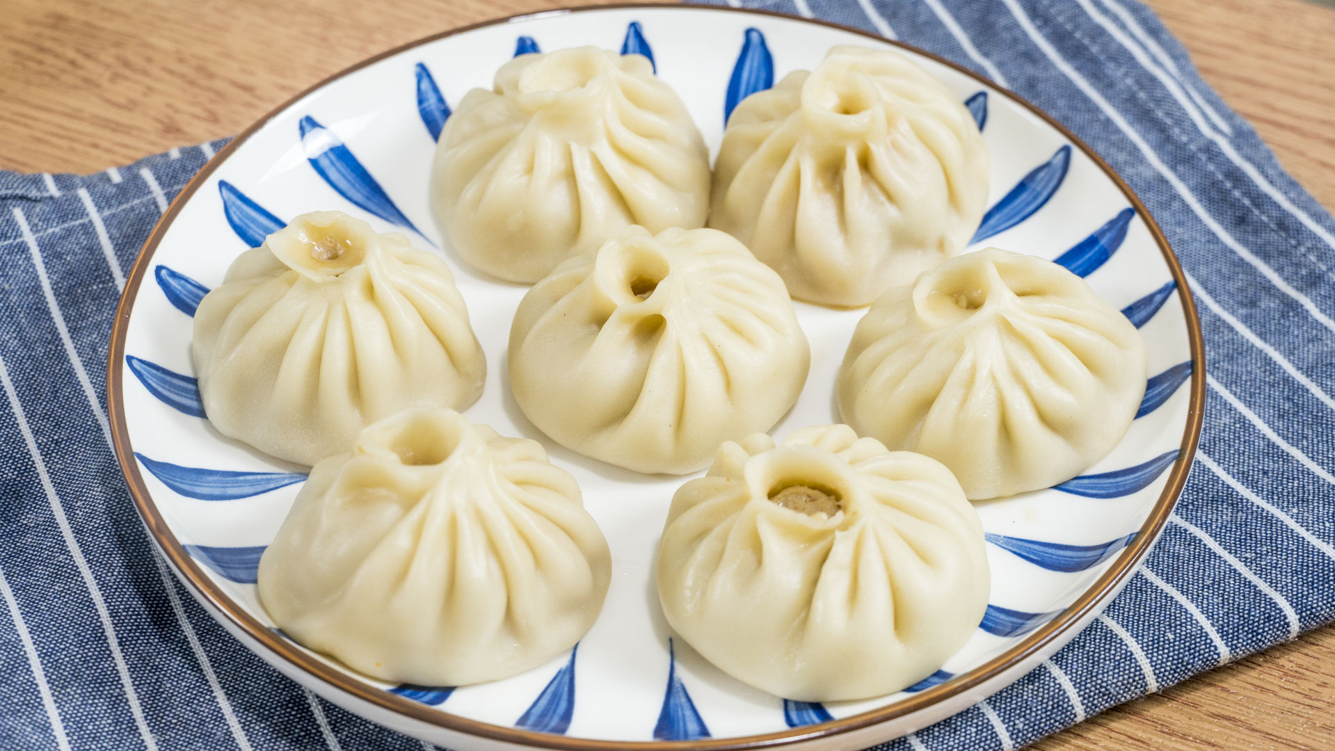 正宗小笼包做法，配方做法大公开，皮薄馅大不塌陷，一*爆口**汁