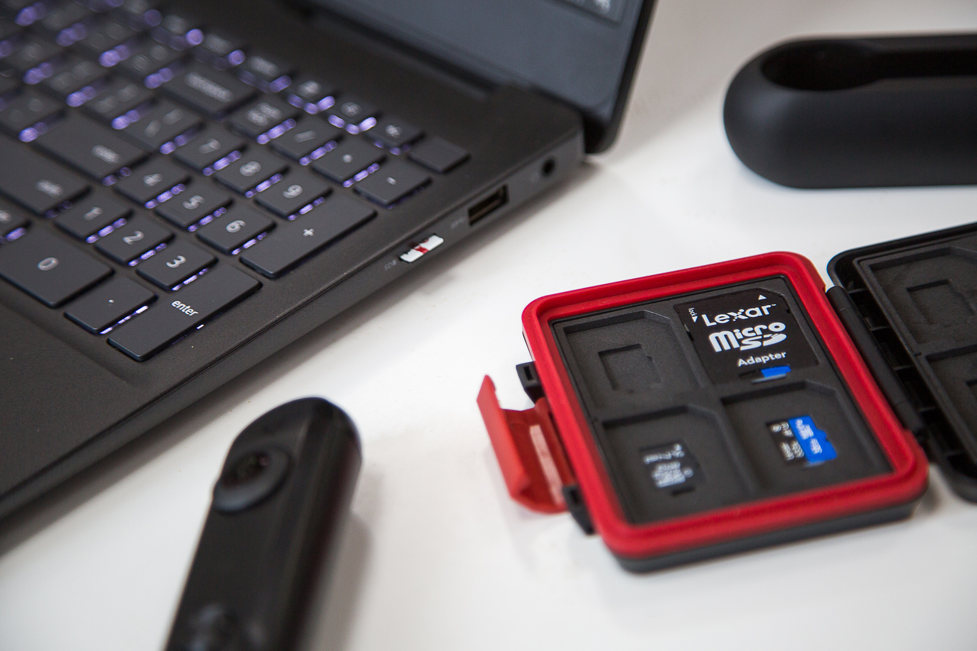 戴尔灵越700015高能轻薄笔记本,轻薄本笔电推荐