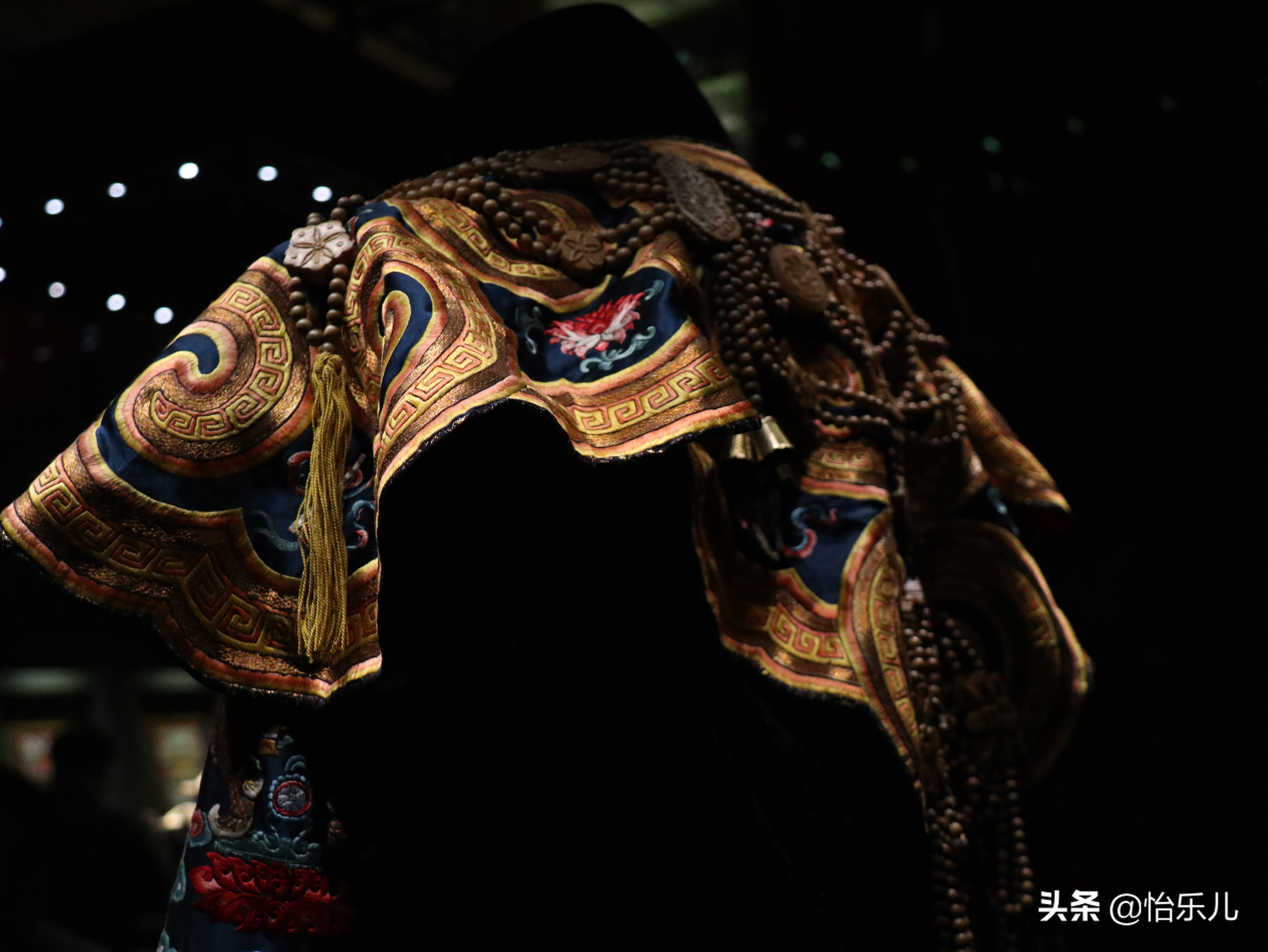 清宫佛教服饰大全,华丽的清宫服饰