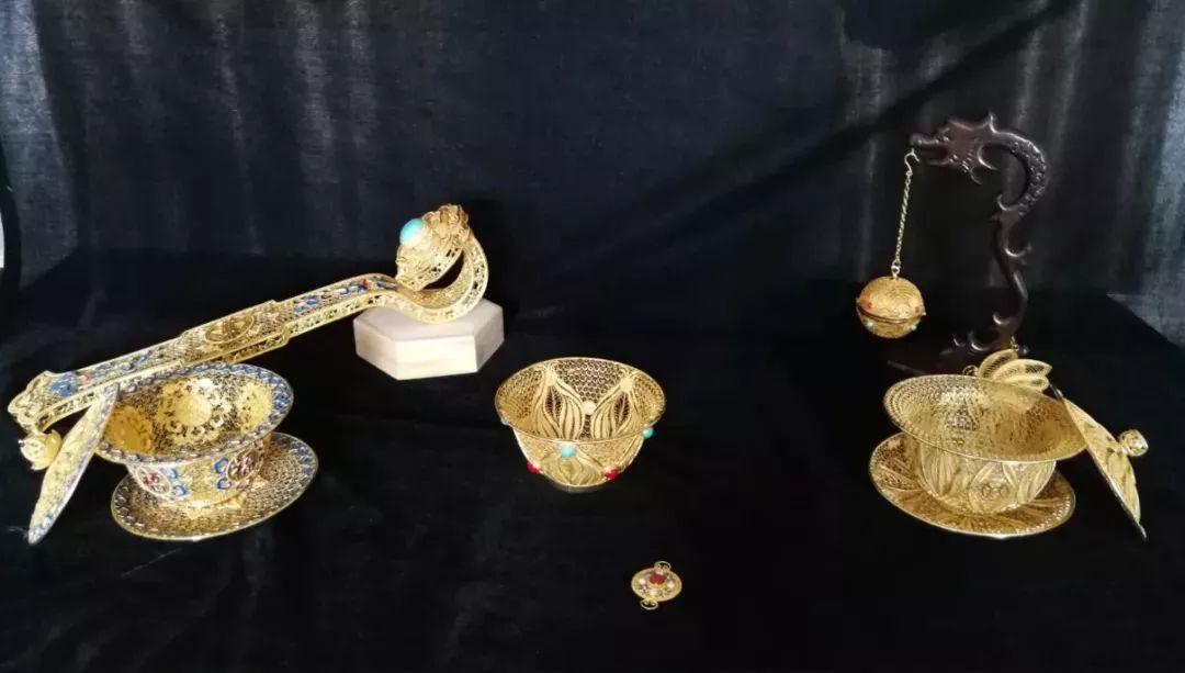 老城厢里的这家小店,还藏着宫廷首饰技艺