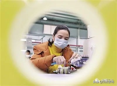 【今日新闻】4月12日《三江新闻》、*党**史学习教育、部门传真、乡镇快讯、《柳州日报》三江专版