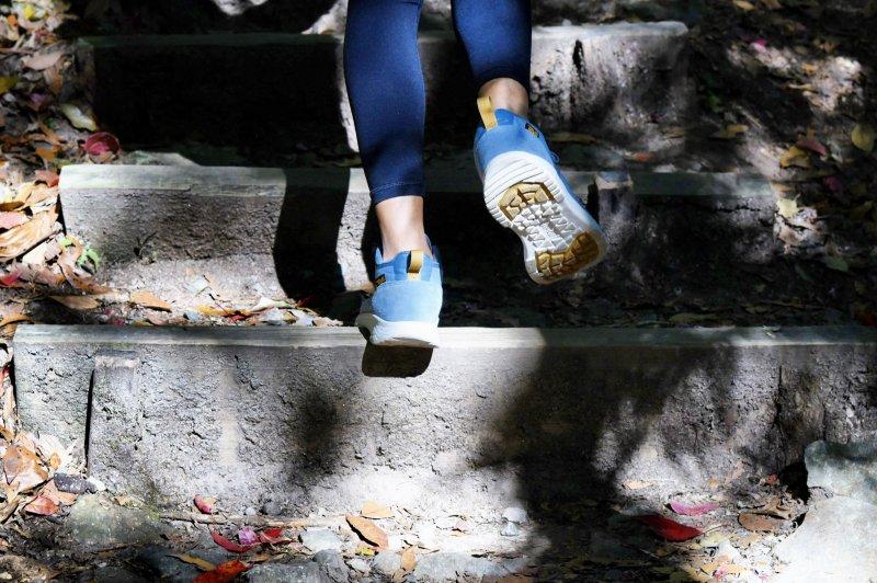 国货之光户外鞋测评,小姐姐测评鞋