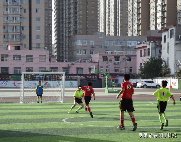 超越从足下起航下一句,2019小学校长杯足球赛