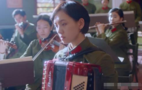 芳华中郝淑雯的人生经历,芳华郝淑雯的情感变化