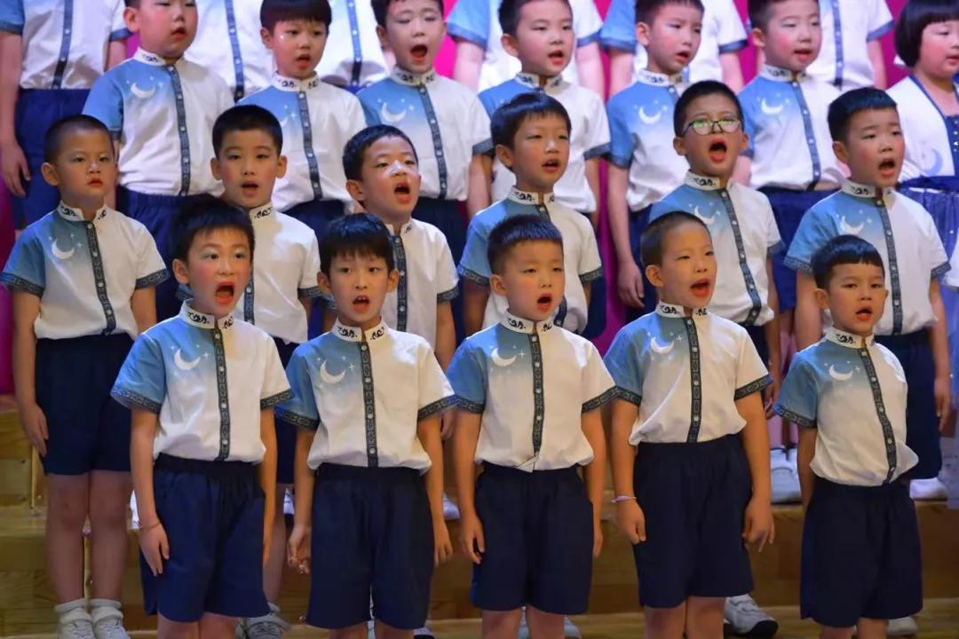 左手国学，右手英语，中杉学校真不一般