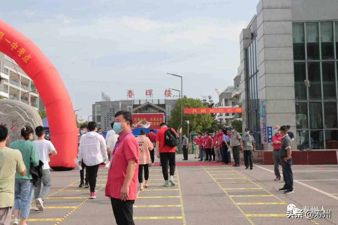 航拍淮南市寿县炎刘中学,航拍寿县一中视频