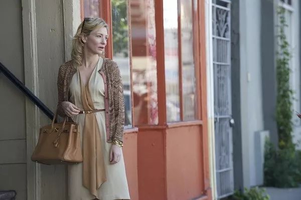 十大必买经典款包包图片及价格,十款永不过时的包双层