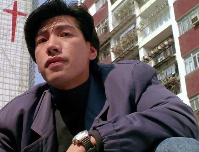 拍戏脊椎严重受伤，养病想自杀，57岁“乌鸦哥”张耀扬现状如何？