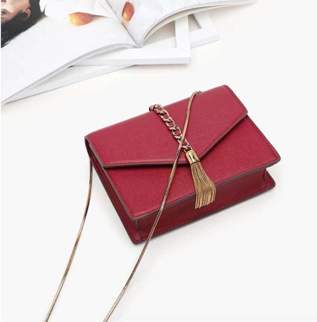 过年如过战场，没只包包兜住怎么行！