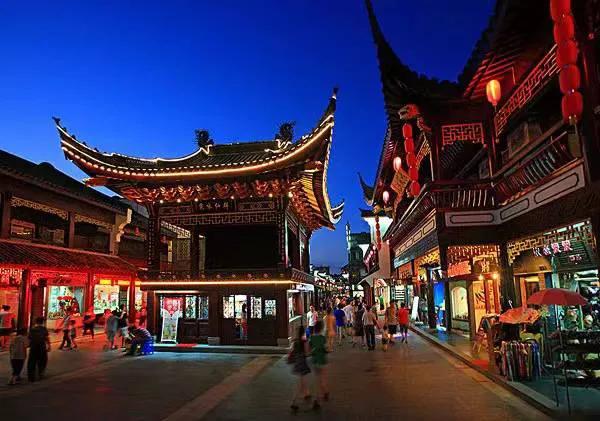 和奥运冠军杨倩合影,杨倩家乡观看奥运会