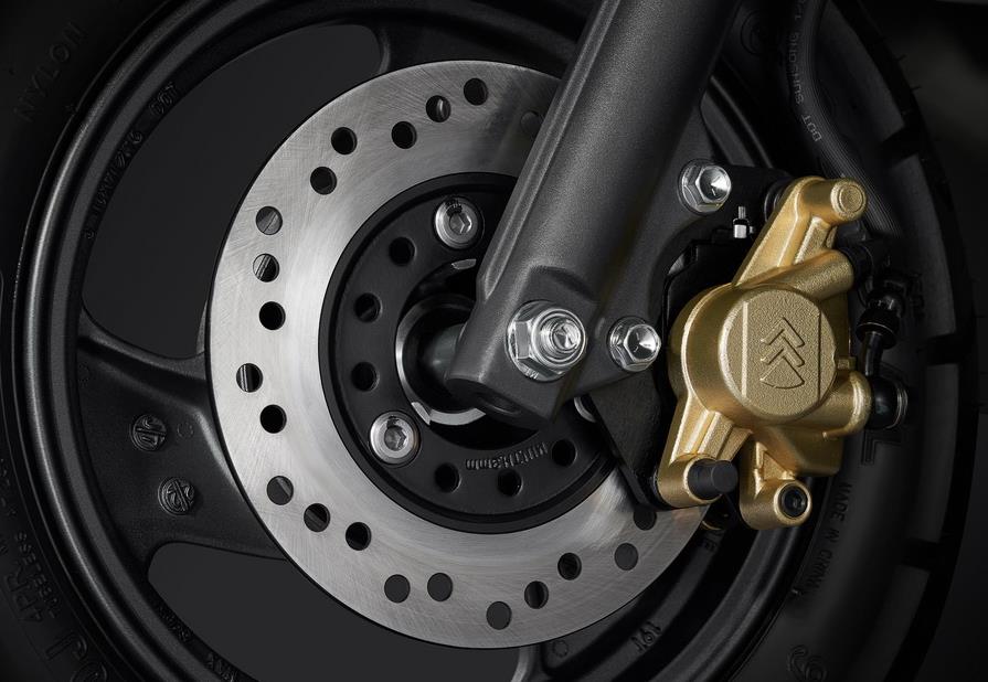 五羊本田nbx踏板摩托车油耗评测,五羊本田新踏板newx