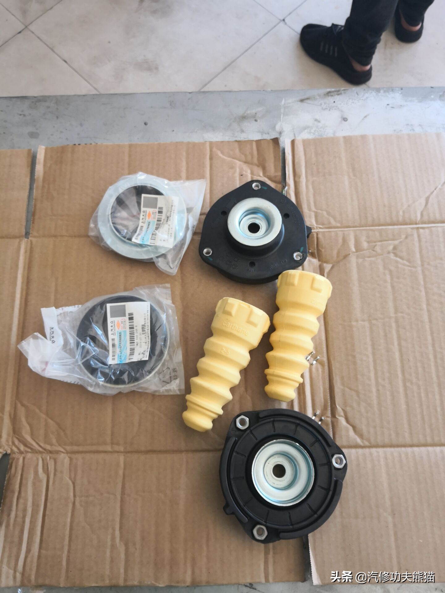 2017款途观丝绸之路1.8t烧机油吗,途观2015款1.8t四驱豪华版烧机油