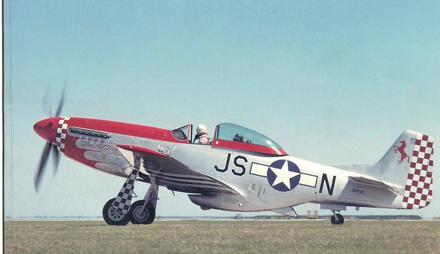 fw190战斗机和p51战斗机作战视频,p51战斗机和f6f战斗机对比