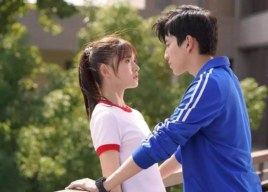 高中生如何正确对待谈恋爱,谈恋爱一般要经过几个阶段高中生