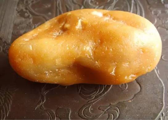 河边能捡到什么值钱的石头,在哪儿能捡到值钱的石头