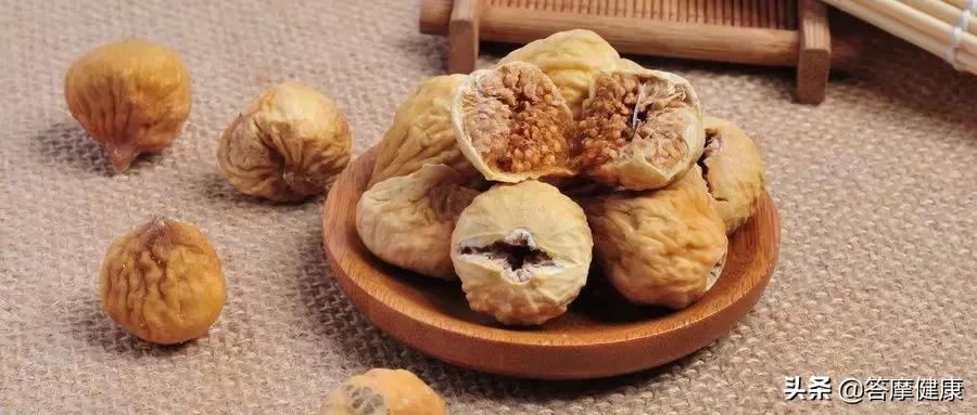 慢性咽炎很是折磨人，今天就教大家用穴位按摩和食疗来缓解一下