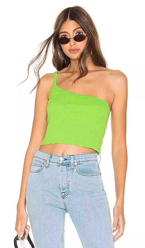 欧阳娜娜黄褐发色,2022年最流行显白的颜色